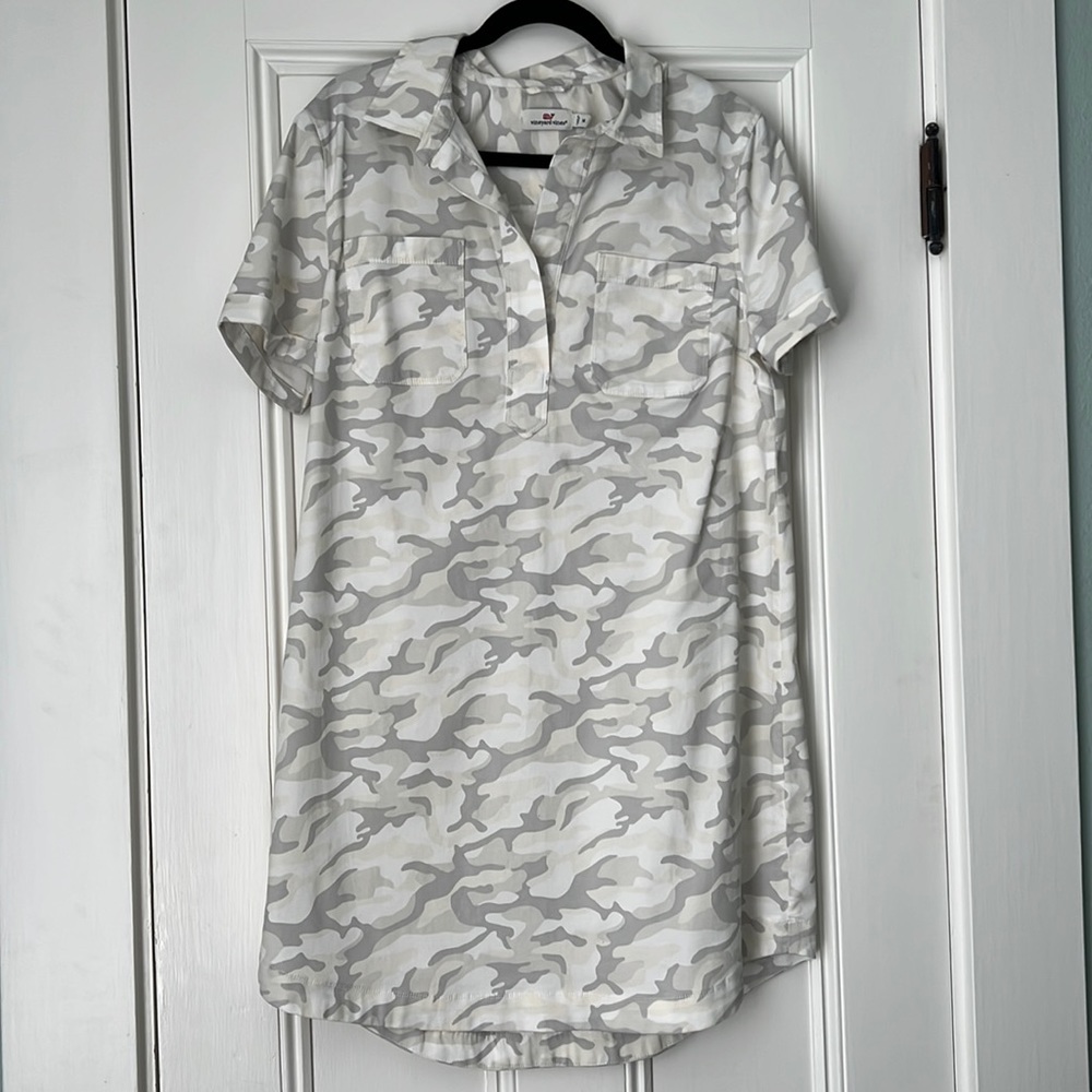 NWOT VINEYARD VINES DRESS